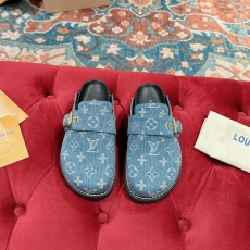 Louis Vuitton Slippers